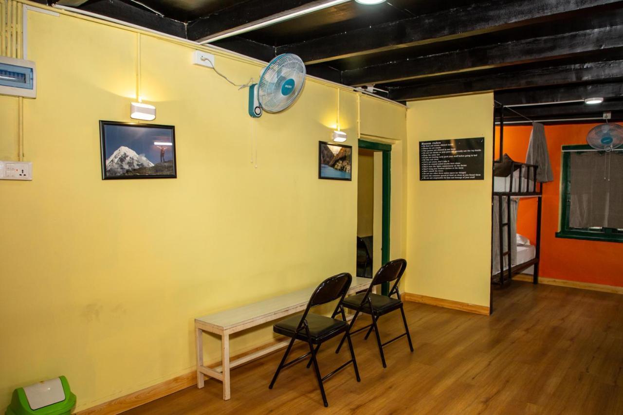 Trekkers Hostel Kathmandu Exterior photo